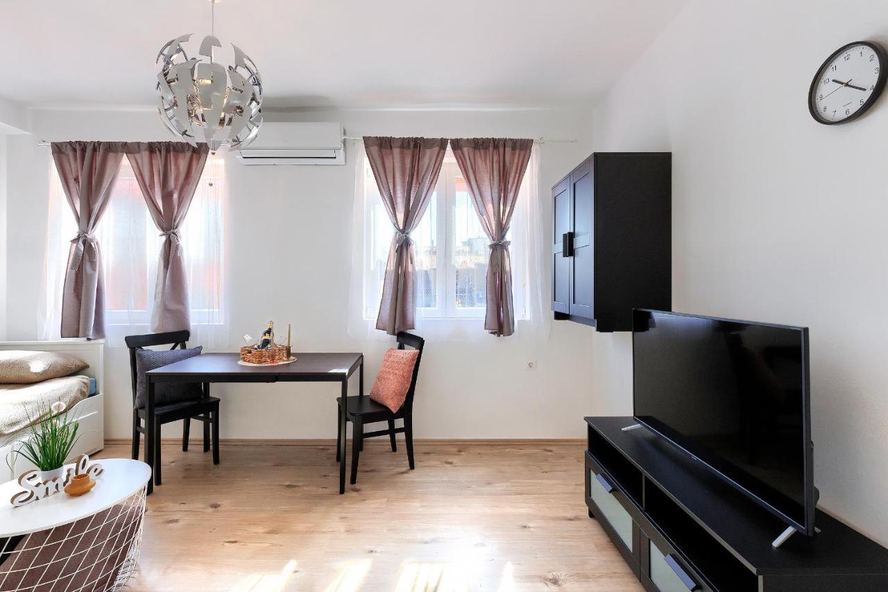 Hostel Monte Zaro Pula Exteriér fotografie