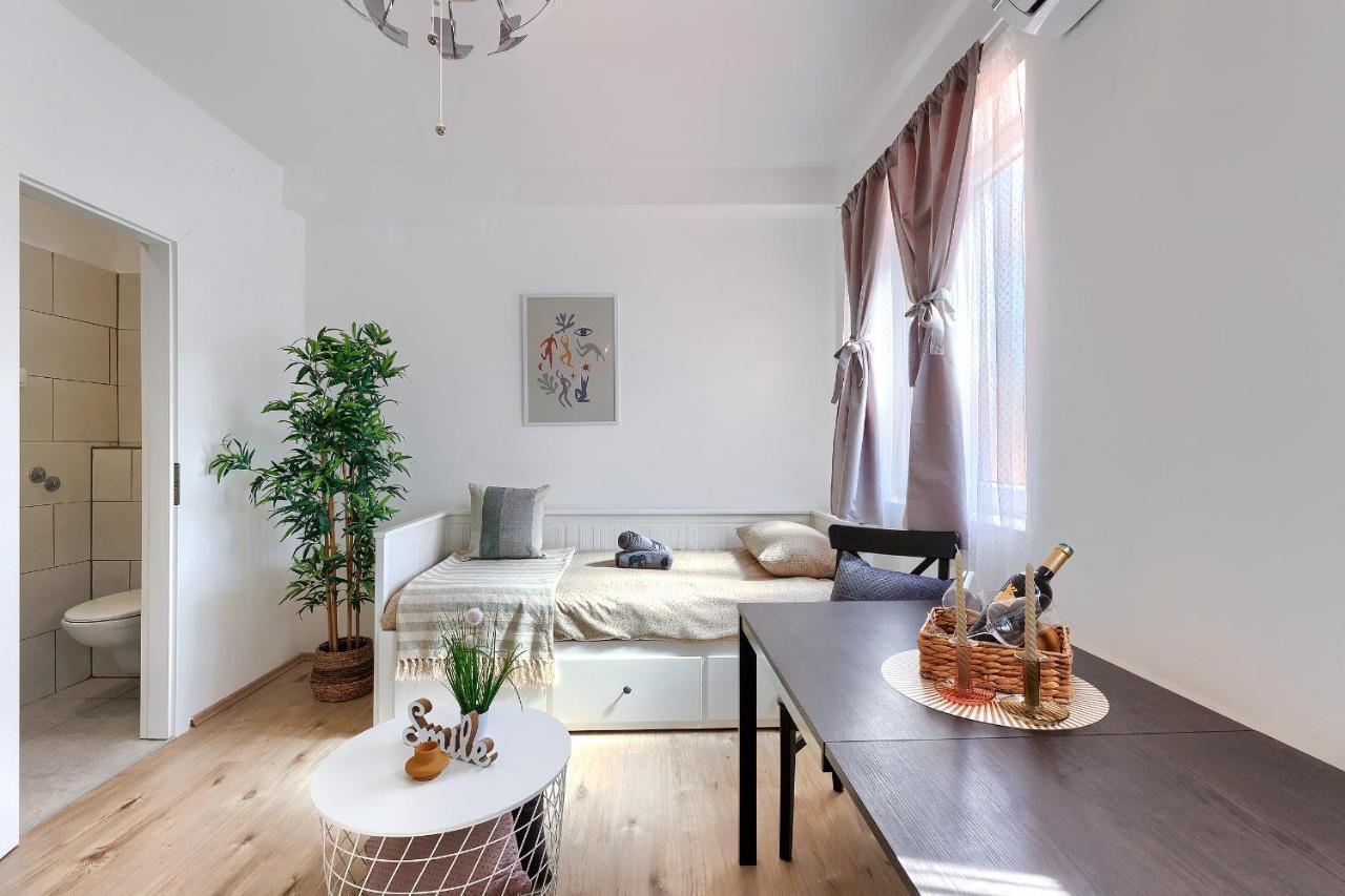 Hostel Monte Zaro Pula Exteriér fotografie